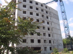 Volumul lucrărilor de construcţii a crescut cu 9,9%